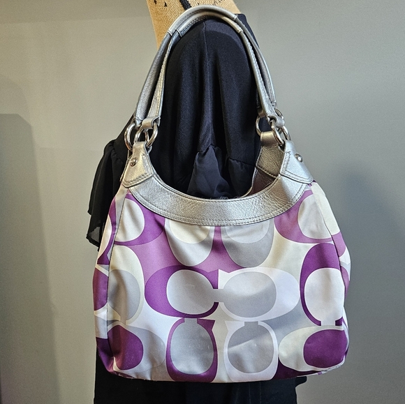 Coach Soho Bag - Picture 2 of 11